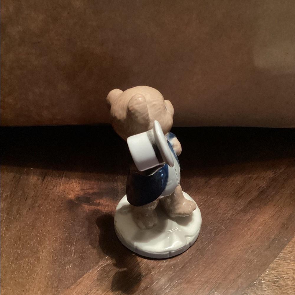 1998~Victor - Picture 4 of 5